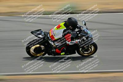 media/May-31-2025-Classic Track Day (Sat) [[da23ab3028]]/Group C/Session 4 (Turns 4 and 6)/